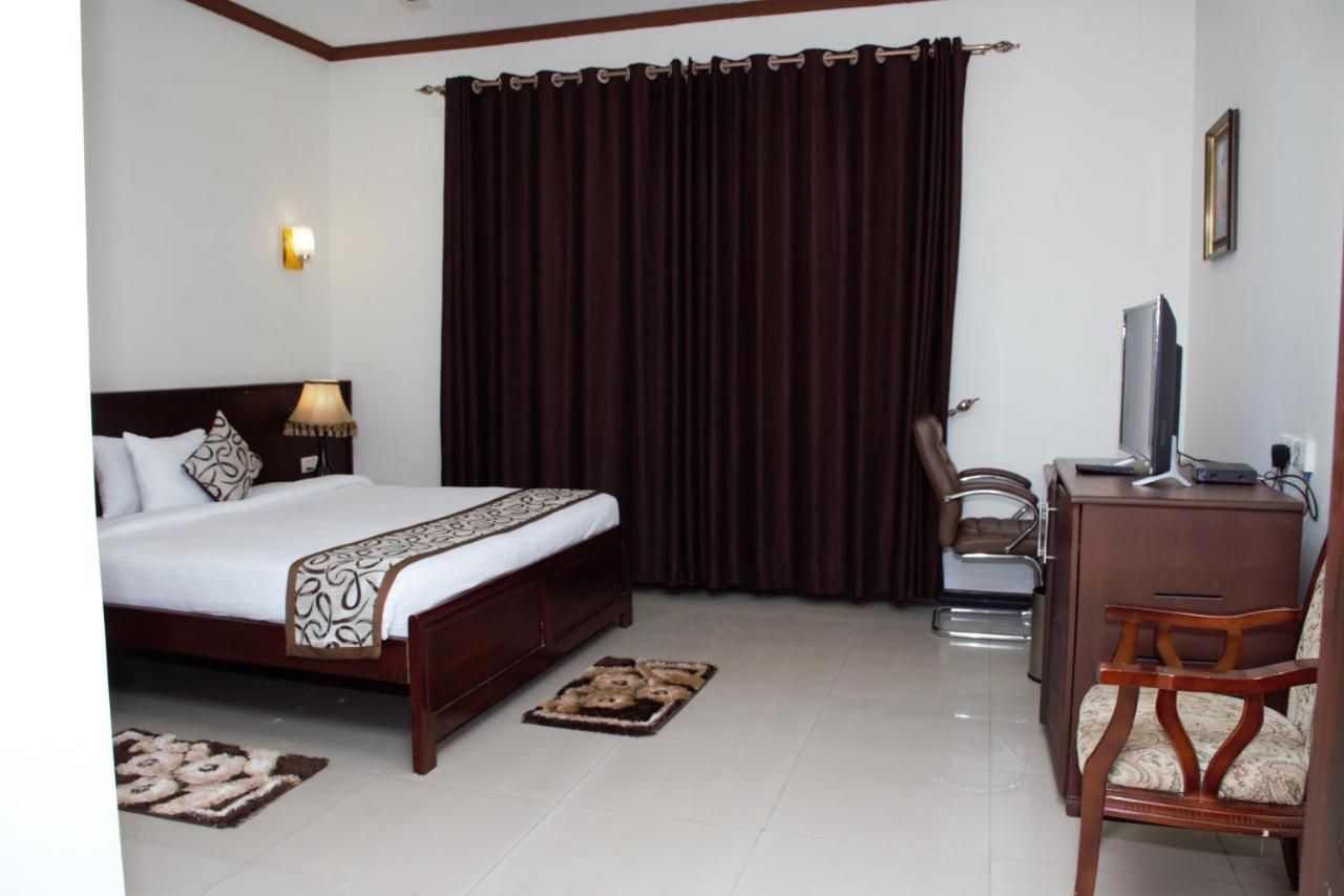 Hotel Blue Sapphire Νταρ ες Σαλάμ Εξωτερικό φωτογραφία